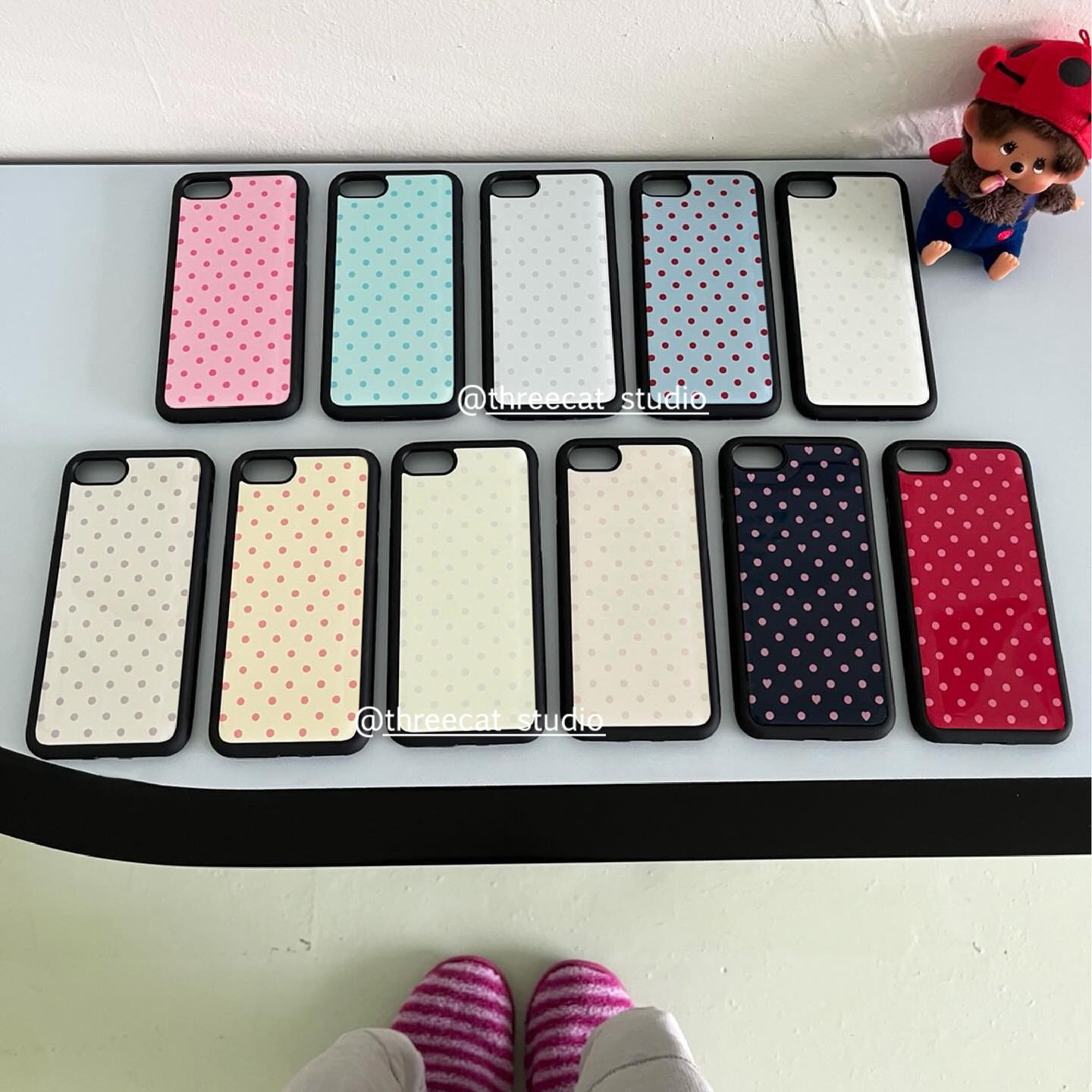 Phone Cases Korean - غطاء هاتف كوري ملون بنقاط البولكا