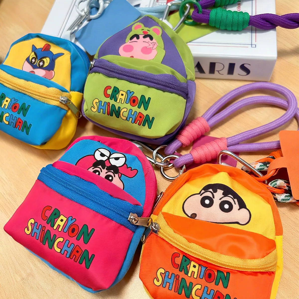 Phone Cases Kids - شخصيات أنمي كرايون شين تشان، حبل